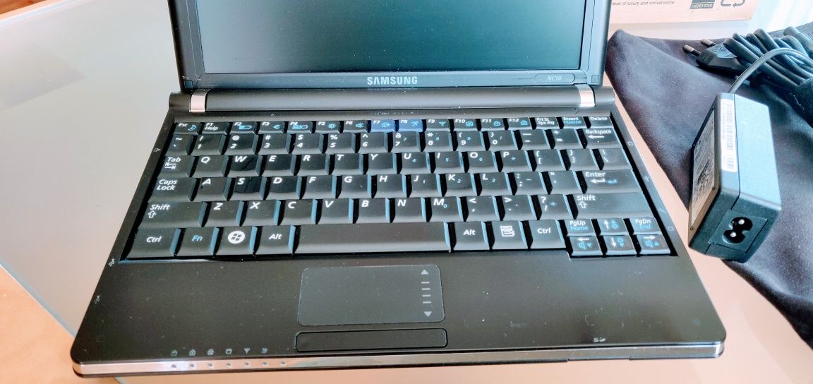 Laptop Notebook Ultrabook Samsung NC10 mały 10" mobilny