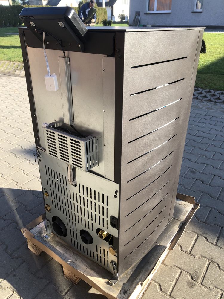 Piec piecyk kominek pelet pellet 15 KW Schenger Płacz Wodny Wifi App