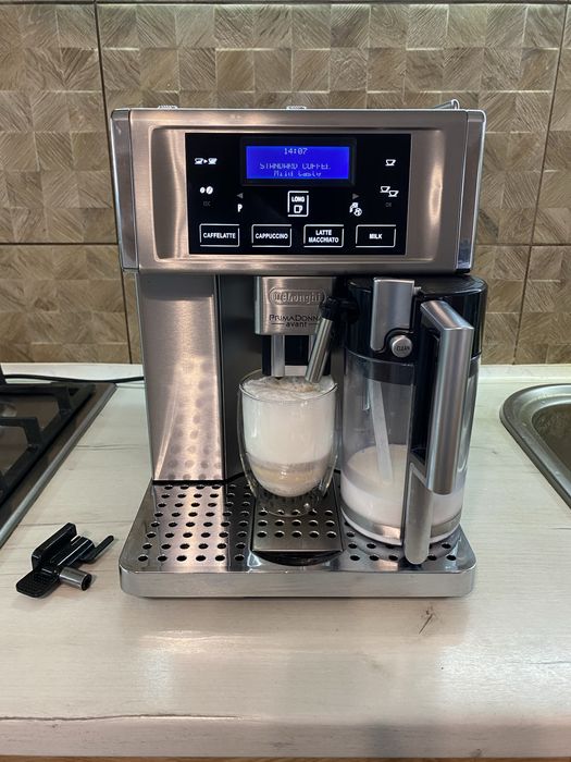 Кавомашина DeLonghi Primadonna Avant ESAM6700 Відмінний стан є Вибір