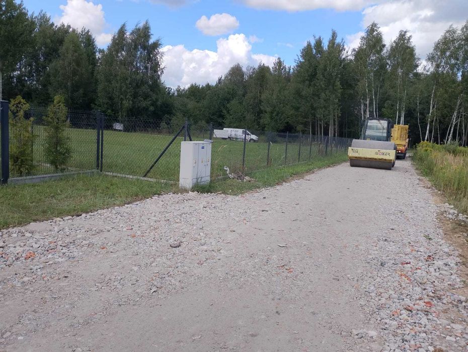 Budowa utwardzanie dróg i parkingów z kruszywa