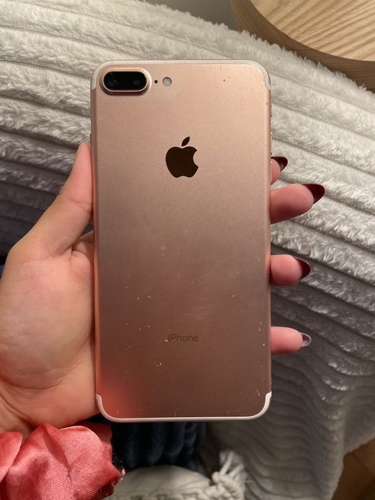 iPhone com Bateria 100%. Defeitos: a camera frontal não funciona!