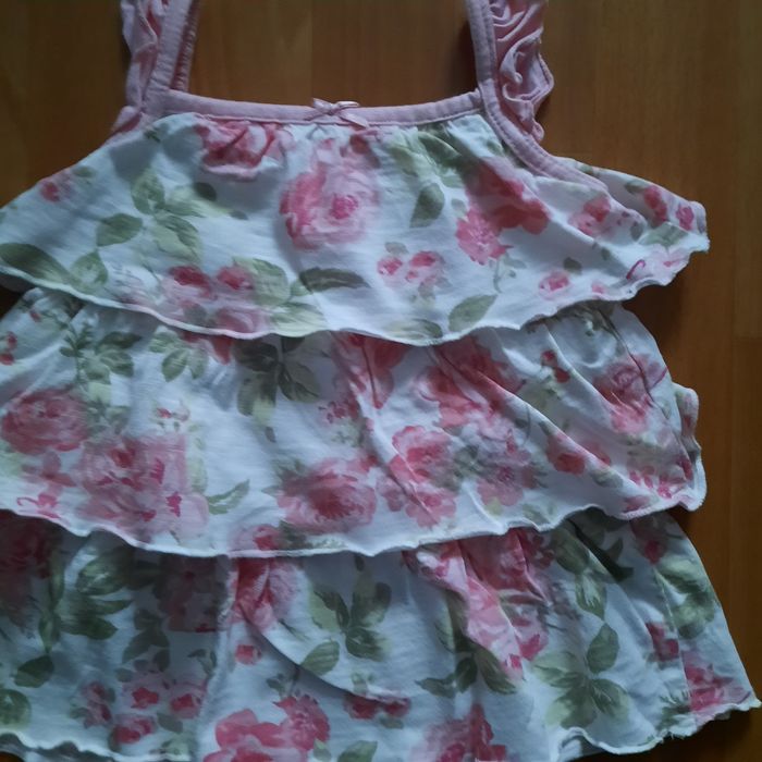 Bluzeczka dziewczęca roz. 81/86cm