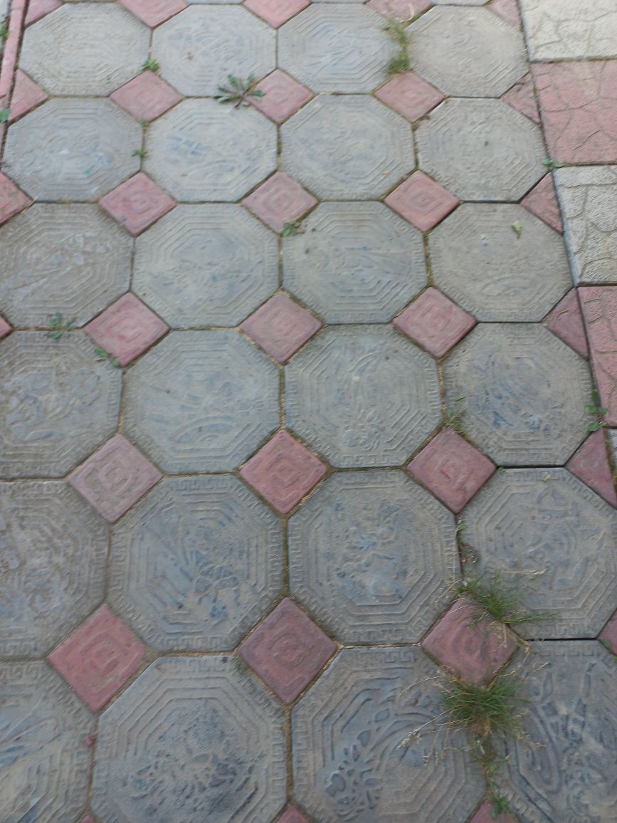 Плитка тротуарна