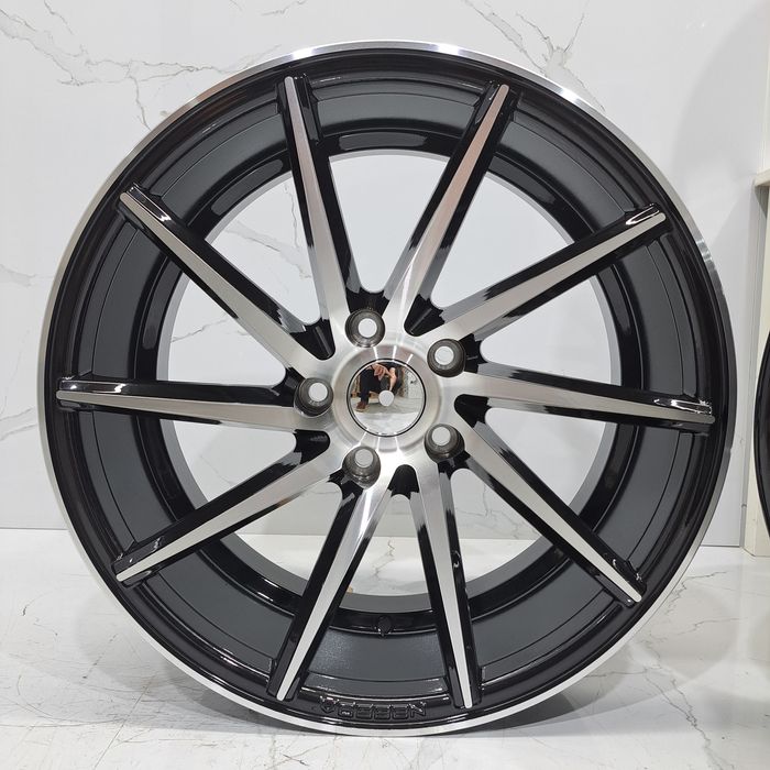 Jantes 18" LOOK Vossen 5x112