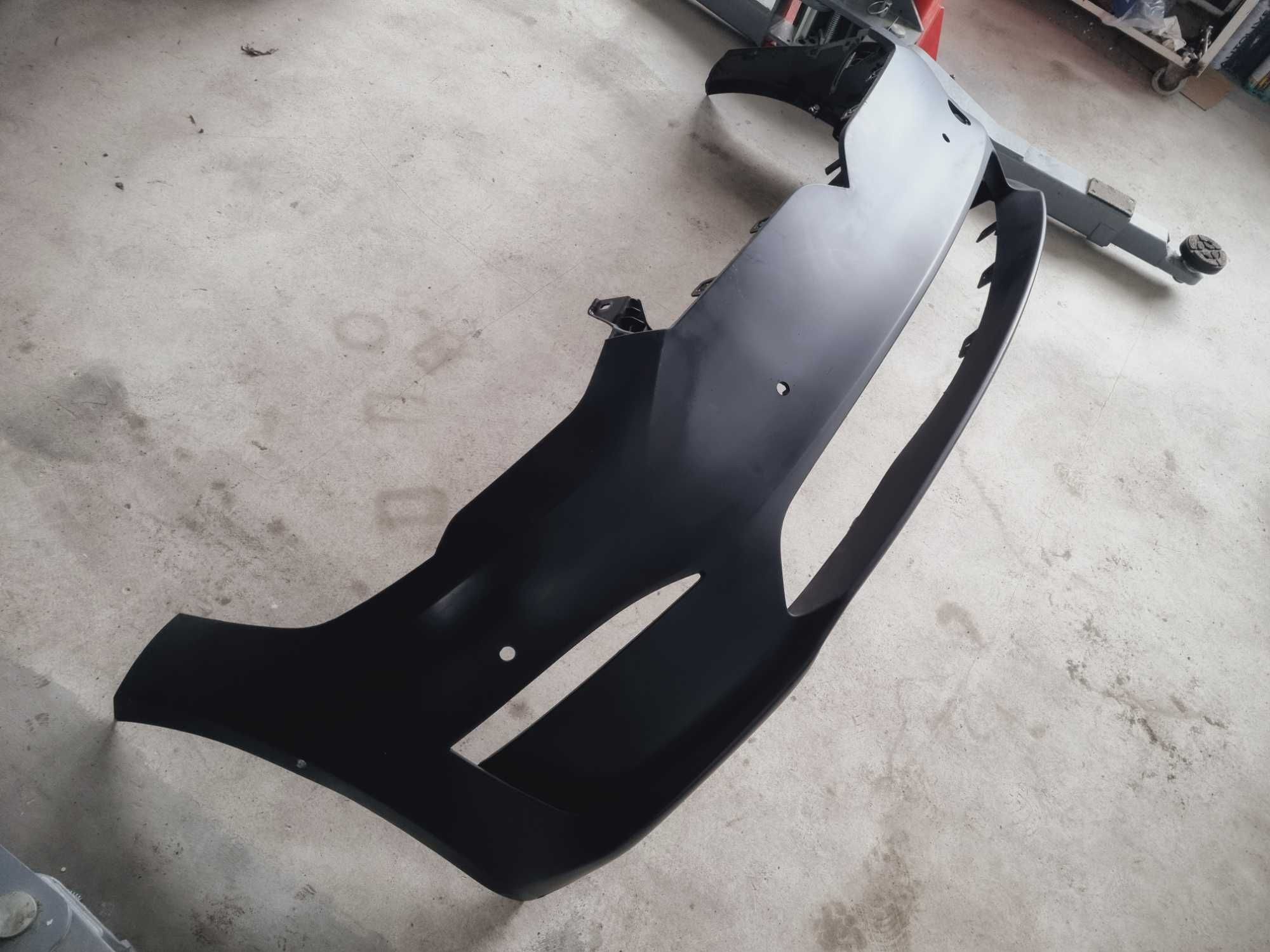 Бампер передній Tesla Model S PLAID (2021+) (1564687-00-C)