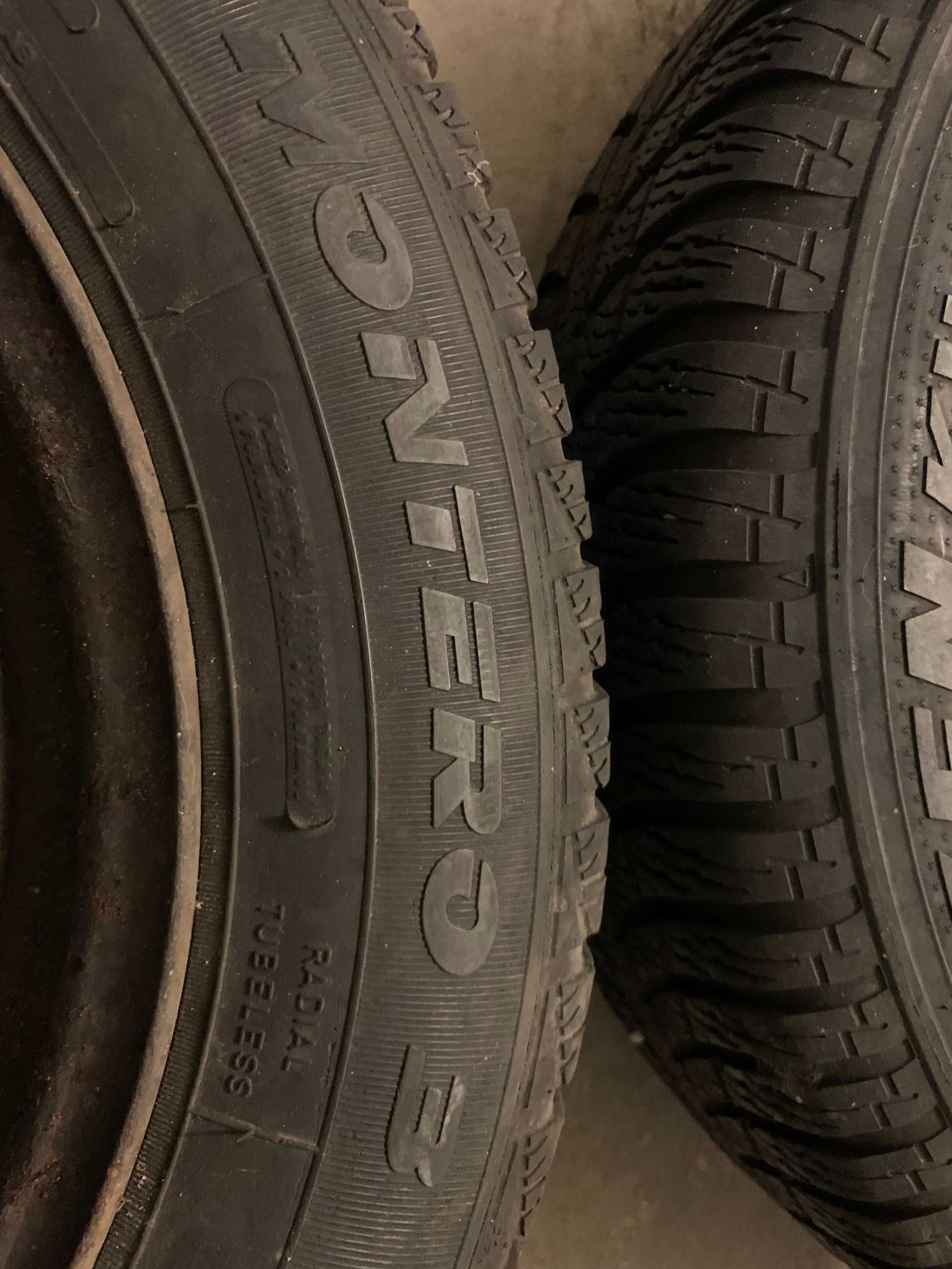 Opony zimowe 185/65 R15 + felgi stalowe