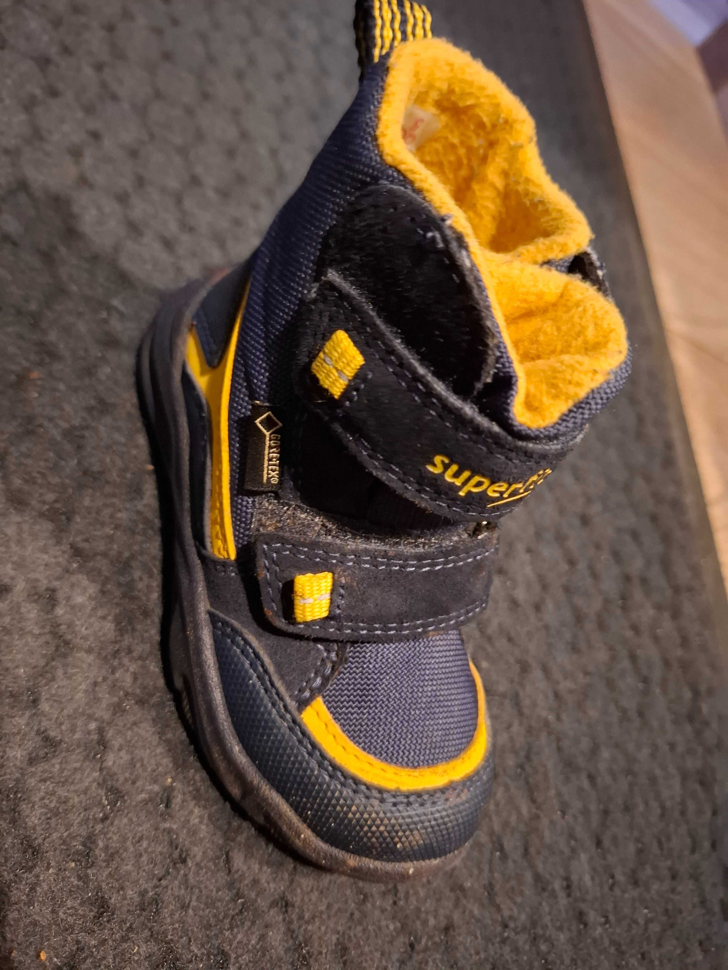 Buty superfit r.21 pierwsze buty