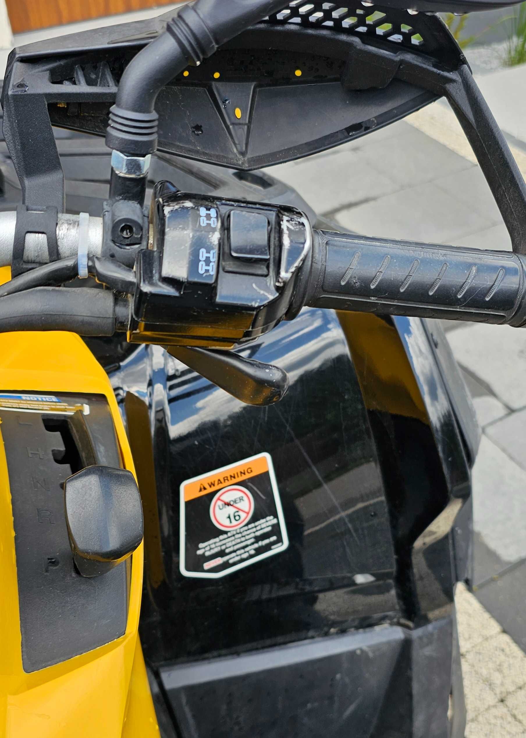 Can-Am Outlander 1000R – 2013 – 91 KM    Niski przebieg !