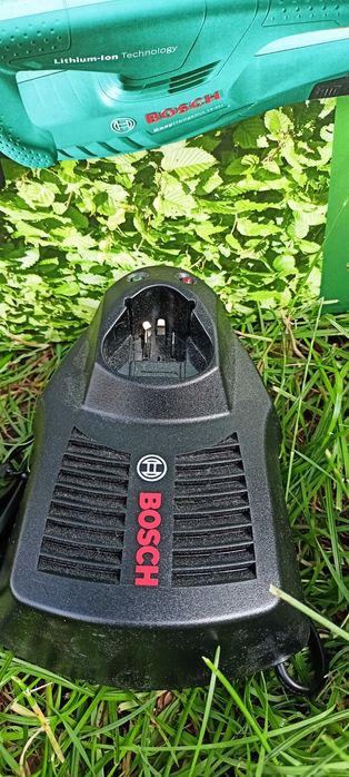 Bosch EasyHedgeCut 12-351