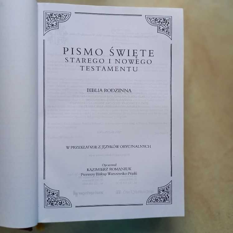 Biblia Rodzinna przekład Kazimierz Romaniuk - wielki format
