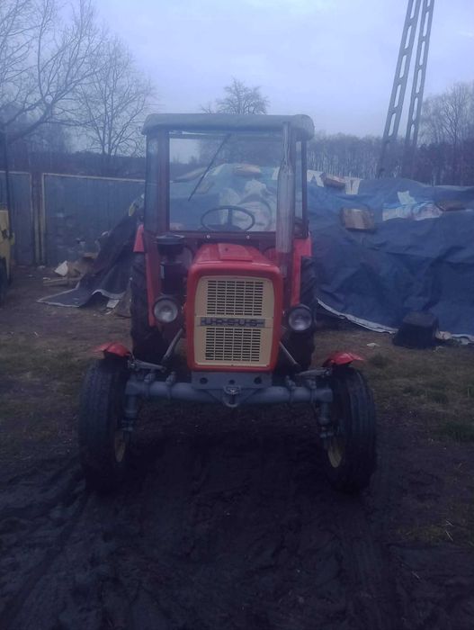 Ciągnik Ursus C-330