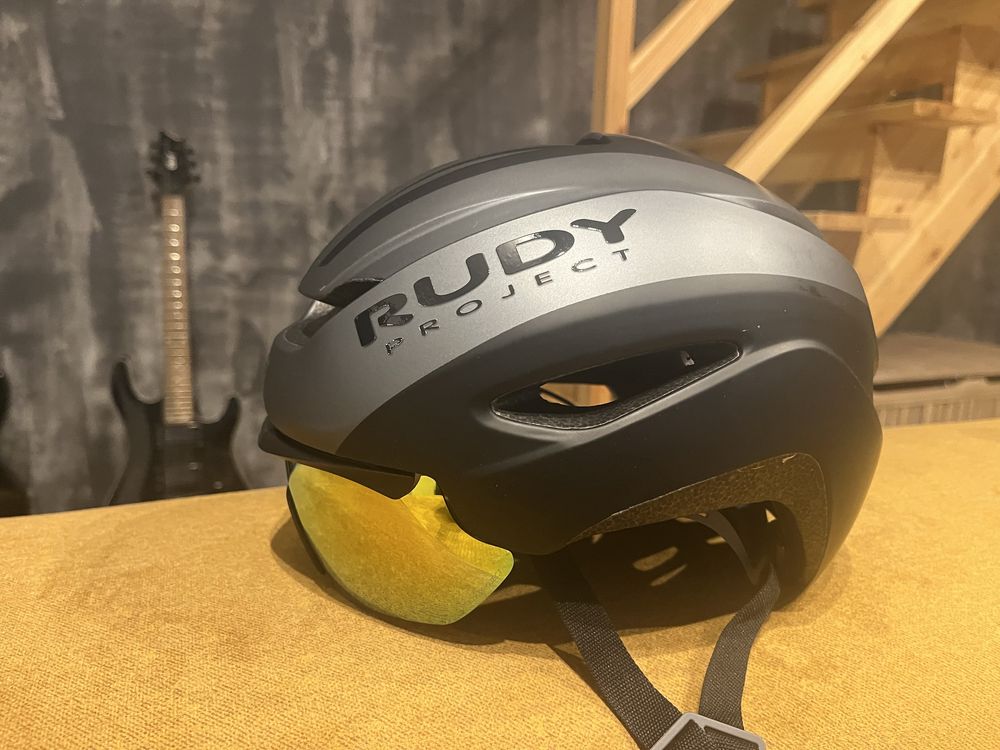 Kask rowerowy Rudy Project Volantis z szybka, rozmiar M