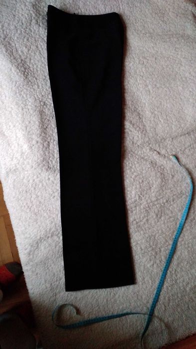 Czarne spodnie materiałowe szerokie eleganckie klasyczne r.38