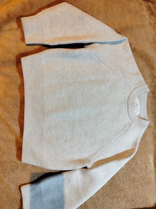 Ciepły sweterek Zara 120.   W