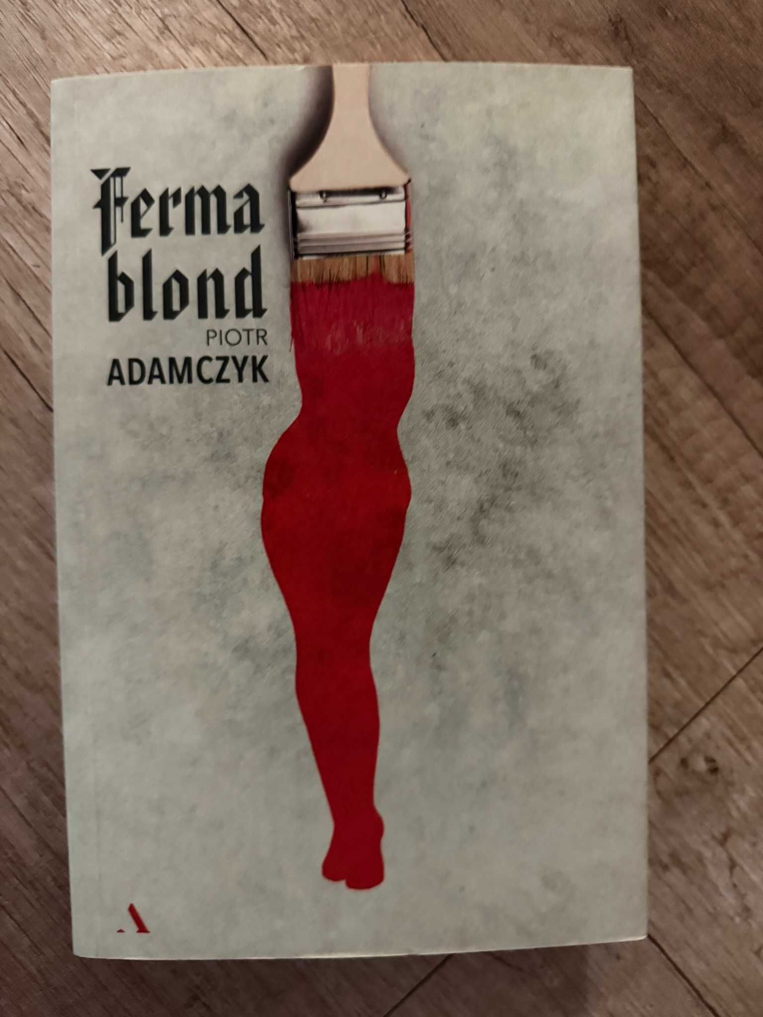 Ferma blond Piotr Adamczyk