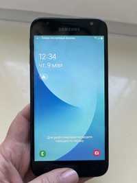 Телефон Samsung Galaxy J3