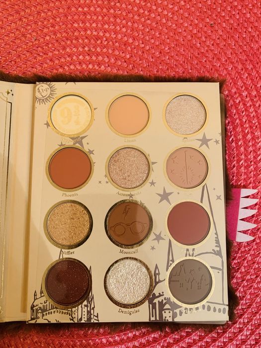 Harry Potter X SHEGLAM Paleta Monster Book Of Monsters