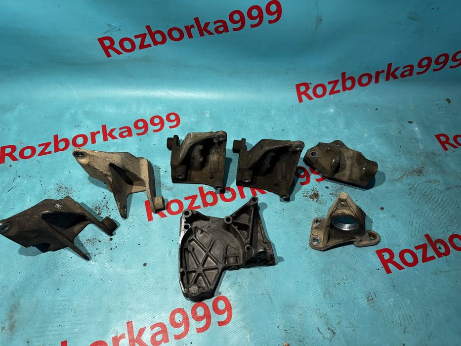 Кронштейн Qashqai j10 кріплення