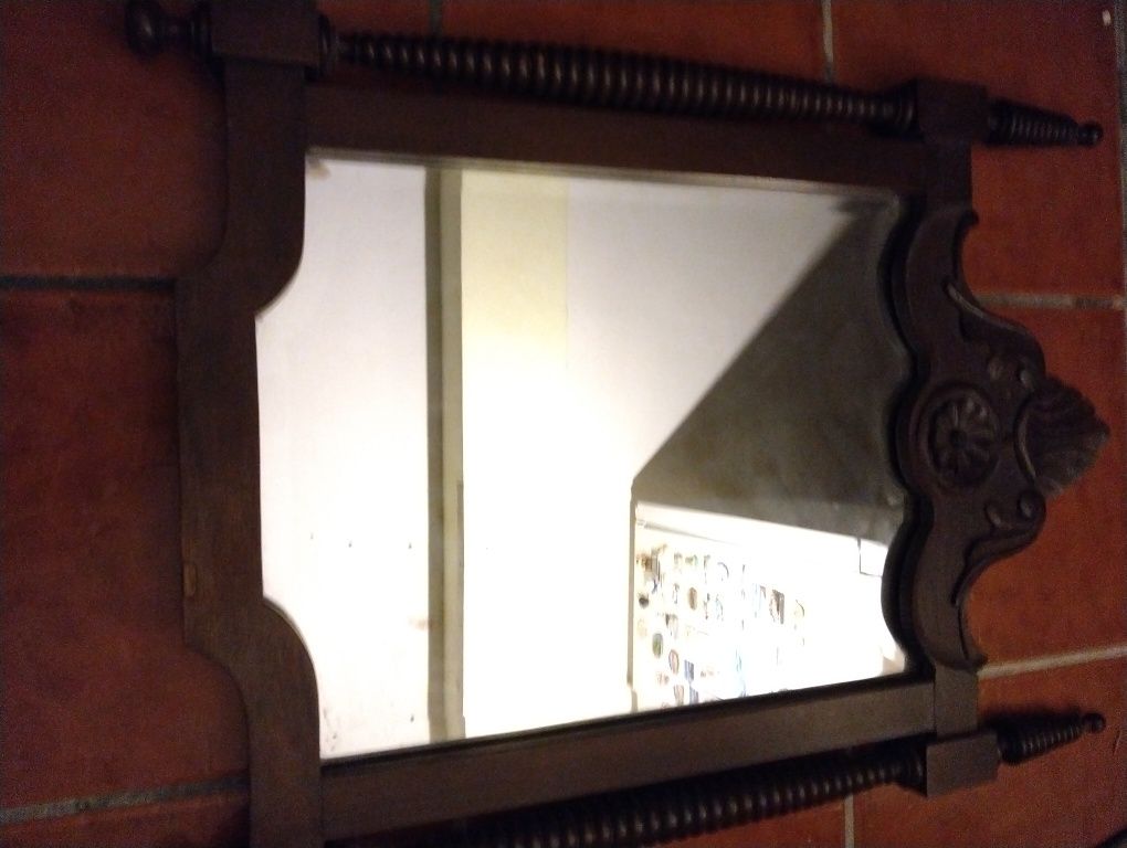 Vendo espelho em muito bom estado
