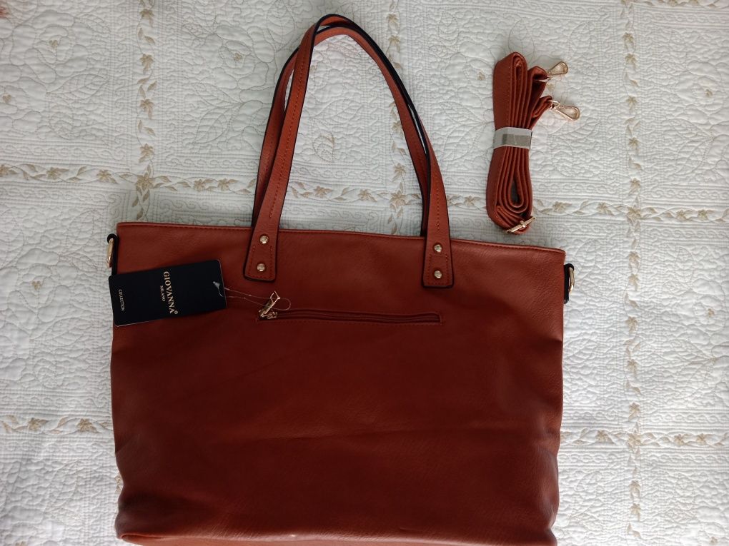 Bolsa castanha Nova