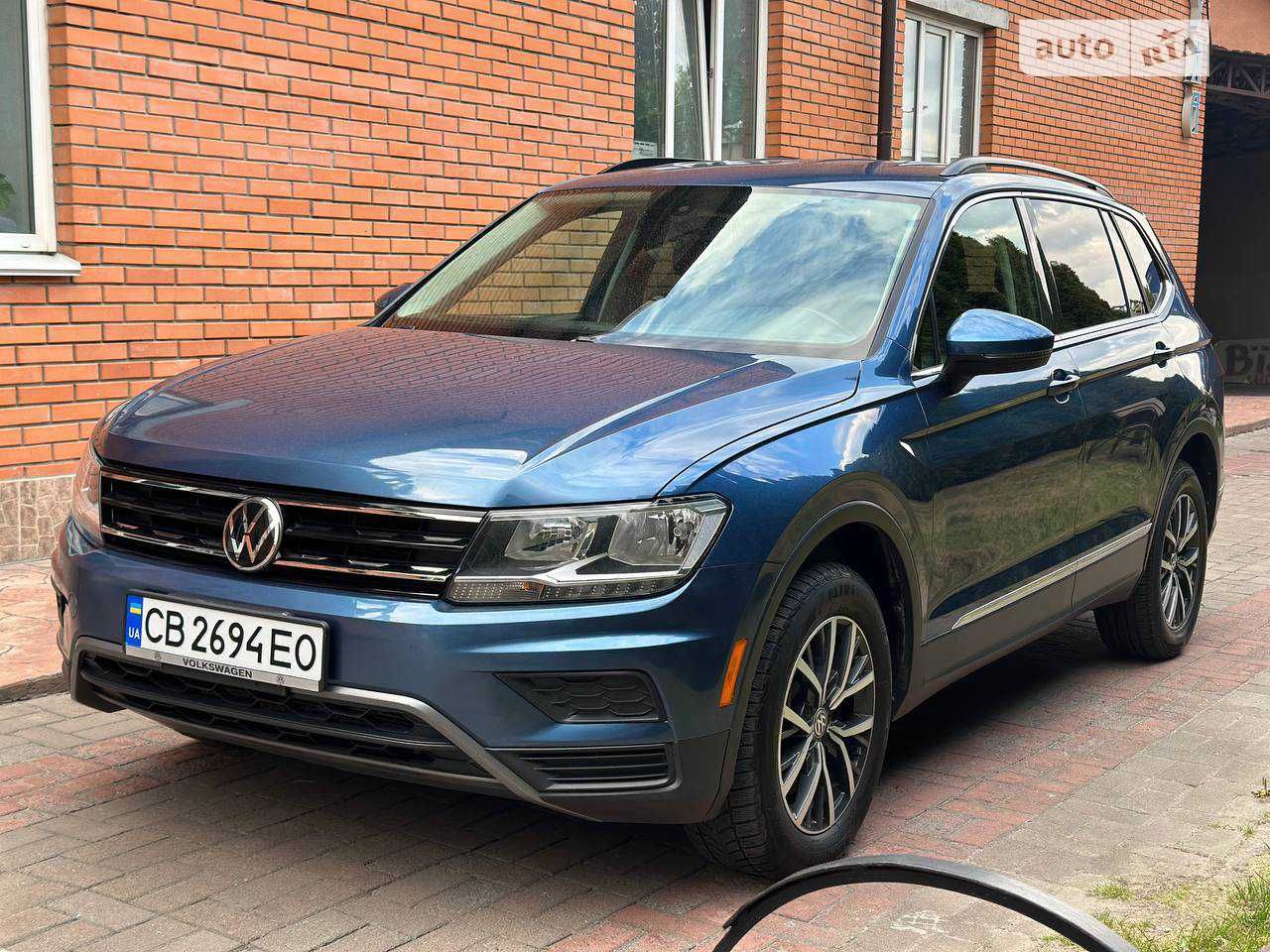 Volkswagen Tiguan SE (Фольксваген Тігуан) 2018 рік
