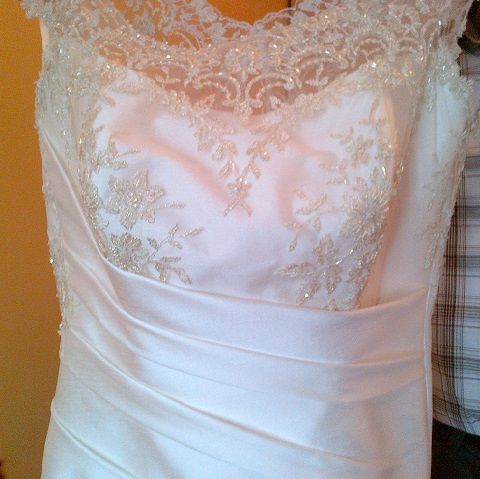 NABLA suknia ślubna ecru z koronką