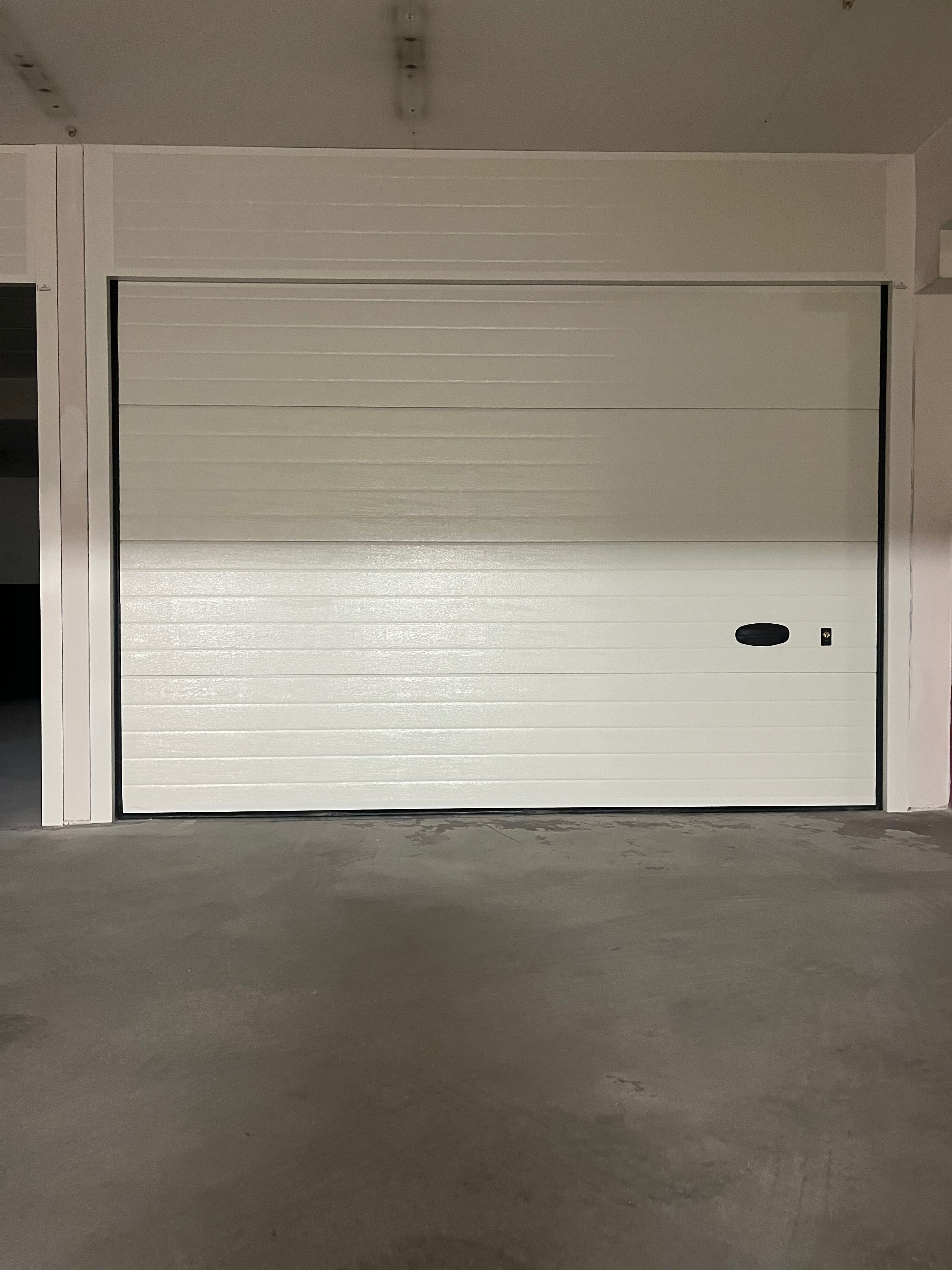 Garagem fechada centro de Vila Verde