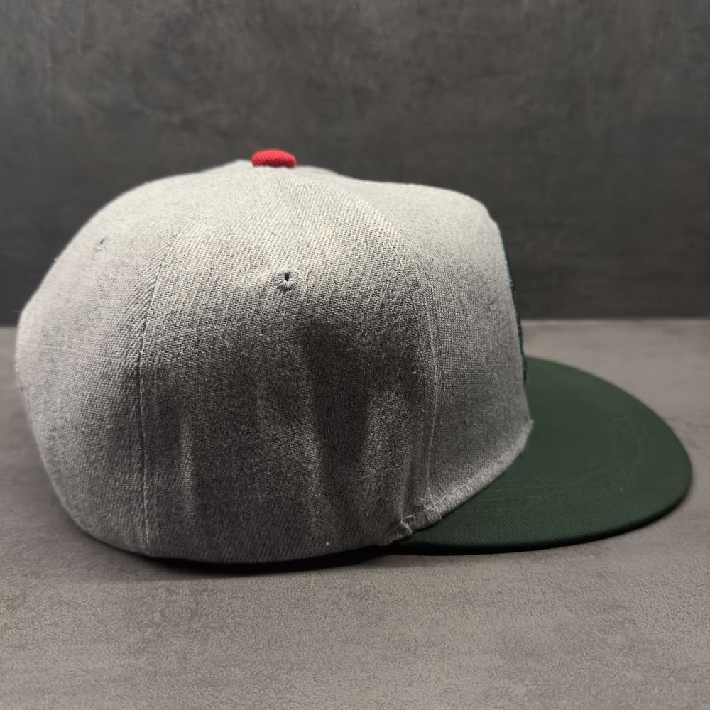 Czapka TIMELESS z haftem zegara | Styl retro | Szaro-zielona | Unisex