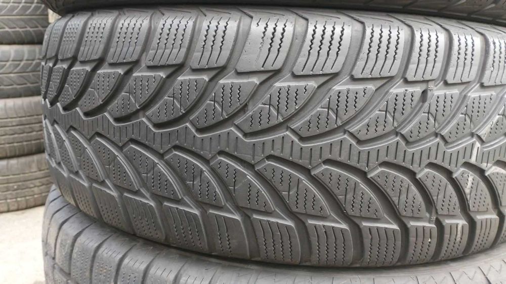 Bridgestone Blizzak 205 60 R16(ЗИМА) Шиномонтаж Дружківська 12