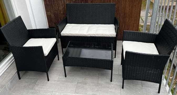 Комплект вуличних меблів для саду, дачі, кафе.