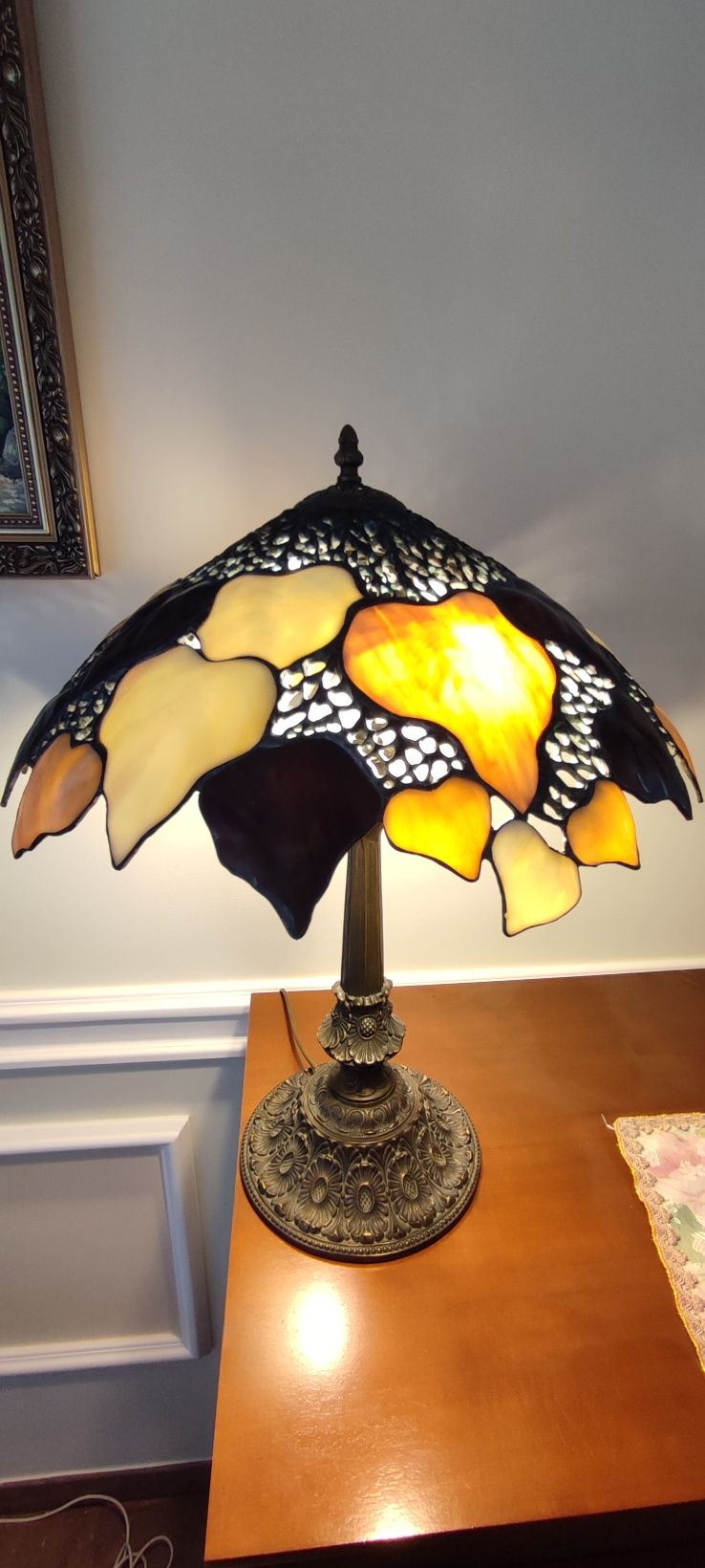 Sprzedam lampę mosiądz abażur szkło  Tiffaniego wypalane (liście)155cm