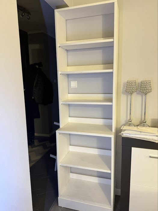 Regał na książki ikea