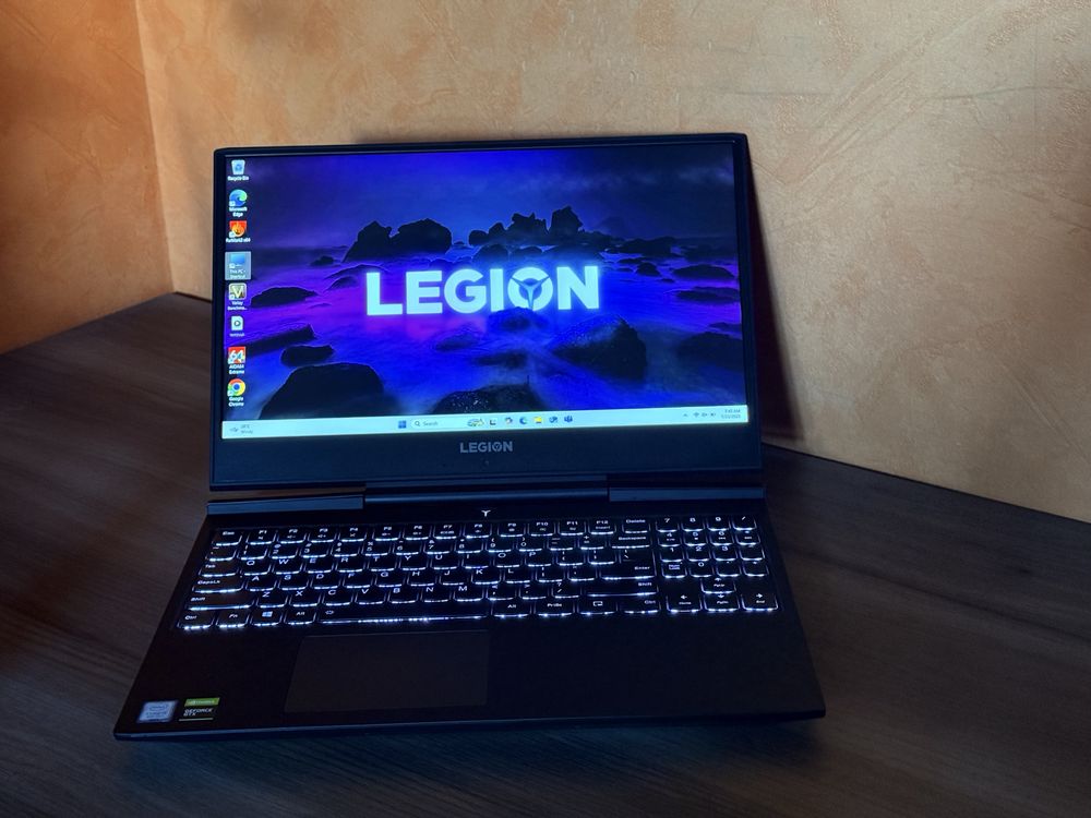 Ігровий Lenovo Legion Y545(Core i5/GTX1660Ti/16/512/144Hz IPS FHD)