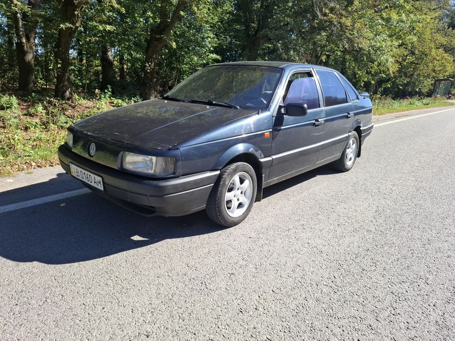 Volkswagen Passat B3 1.8 1992рік