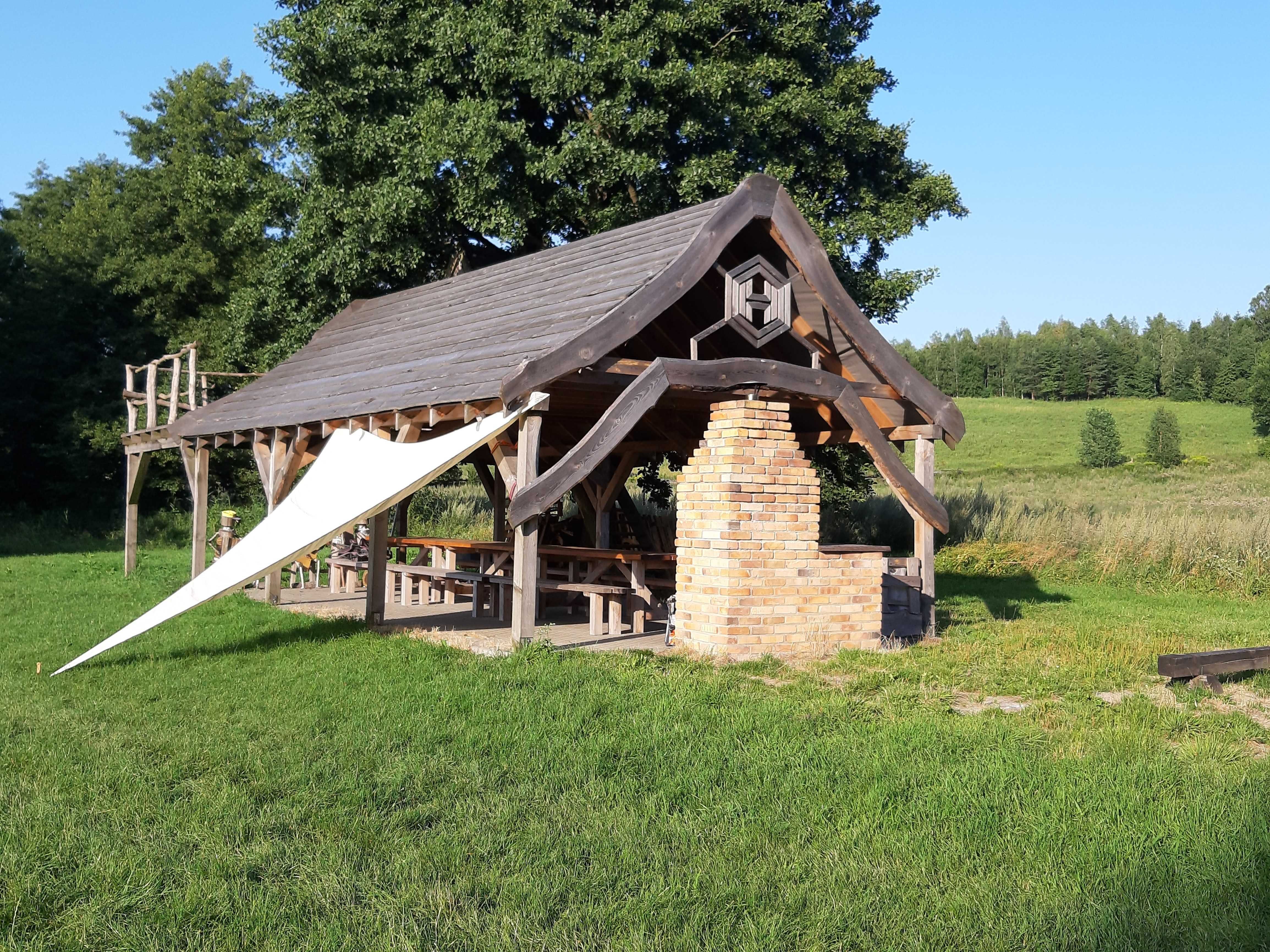 Domek nad jeziorem własna linia brzegowa, pomost, łódka , rower wodny