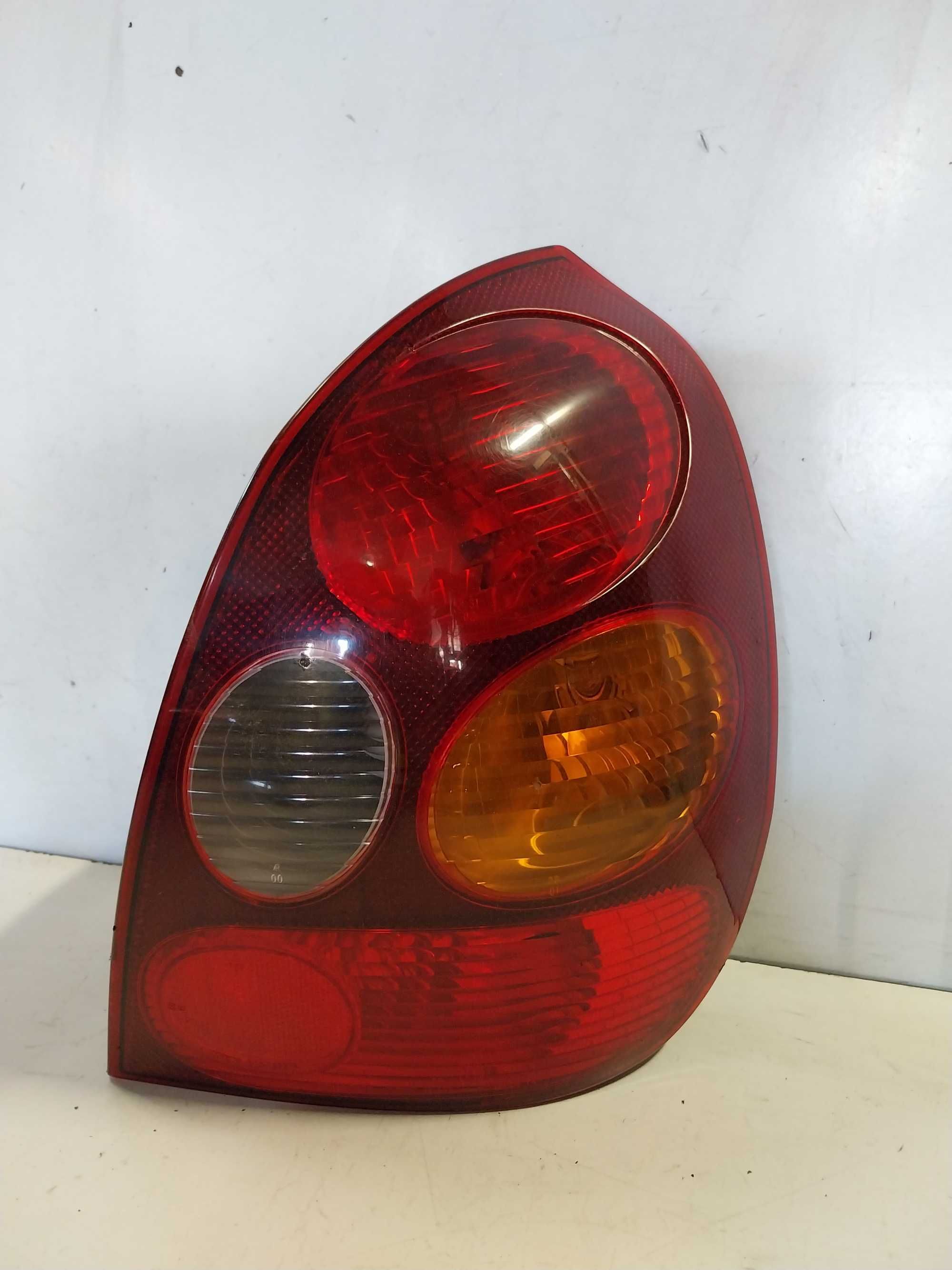 Lampa Prawy Tył Toyota Corolla E11 Europa ! ! !