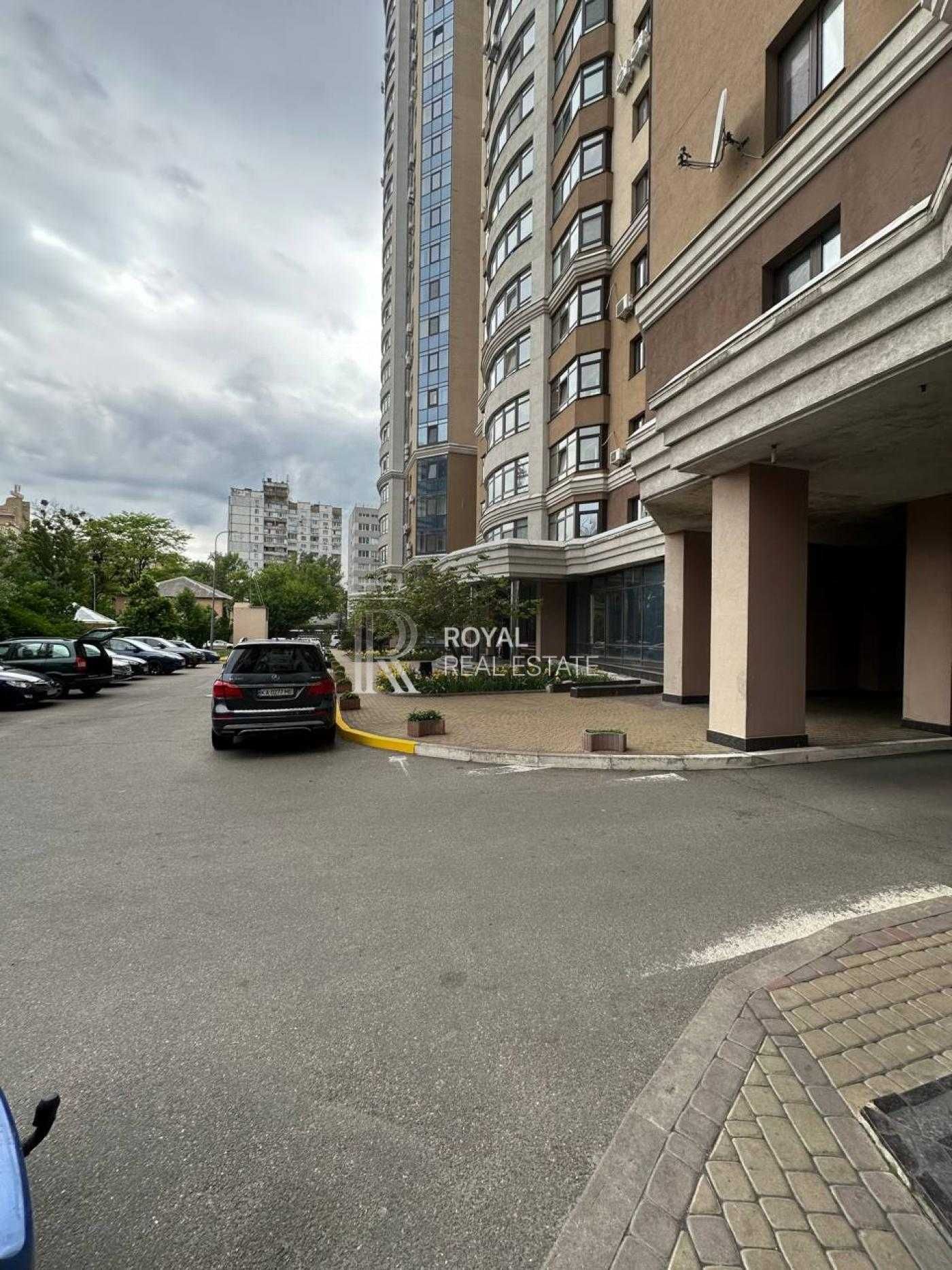 Оренда Квартира 1-к 80 м.кв. ЖК Космополітен Підземний паркінг Метро