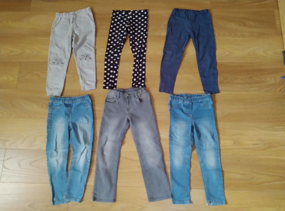 Zestaw (27 sztuk) ubrań jesienno-zimowych dla dziewczynek 110-116