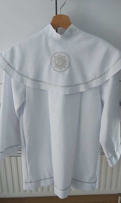 Sprzedam strój komunijny, spodnie i buty