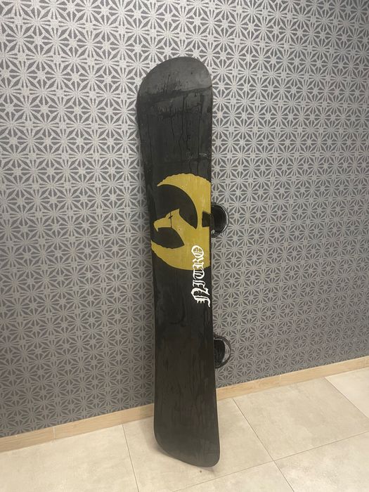 Deska snowboardowa Nitro plus wiazania Drake Axis