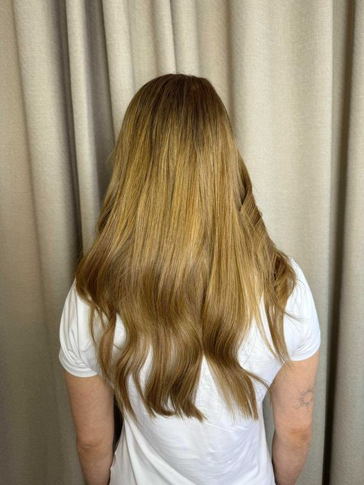 Przedłużanie włosów/zagęszczanie/metoda tape on/keratyna/prostowanie