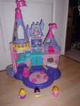 LiTTLE PEOPLE ZAMEK PAŁAC księżniczki figurki Fisher Price dźwiękowy