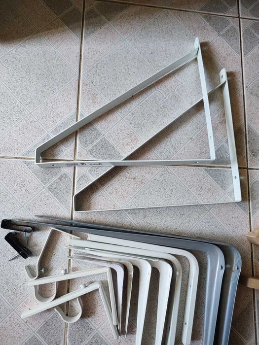 Вешалки IKEA уголки вішалки кутники під поличку под полку