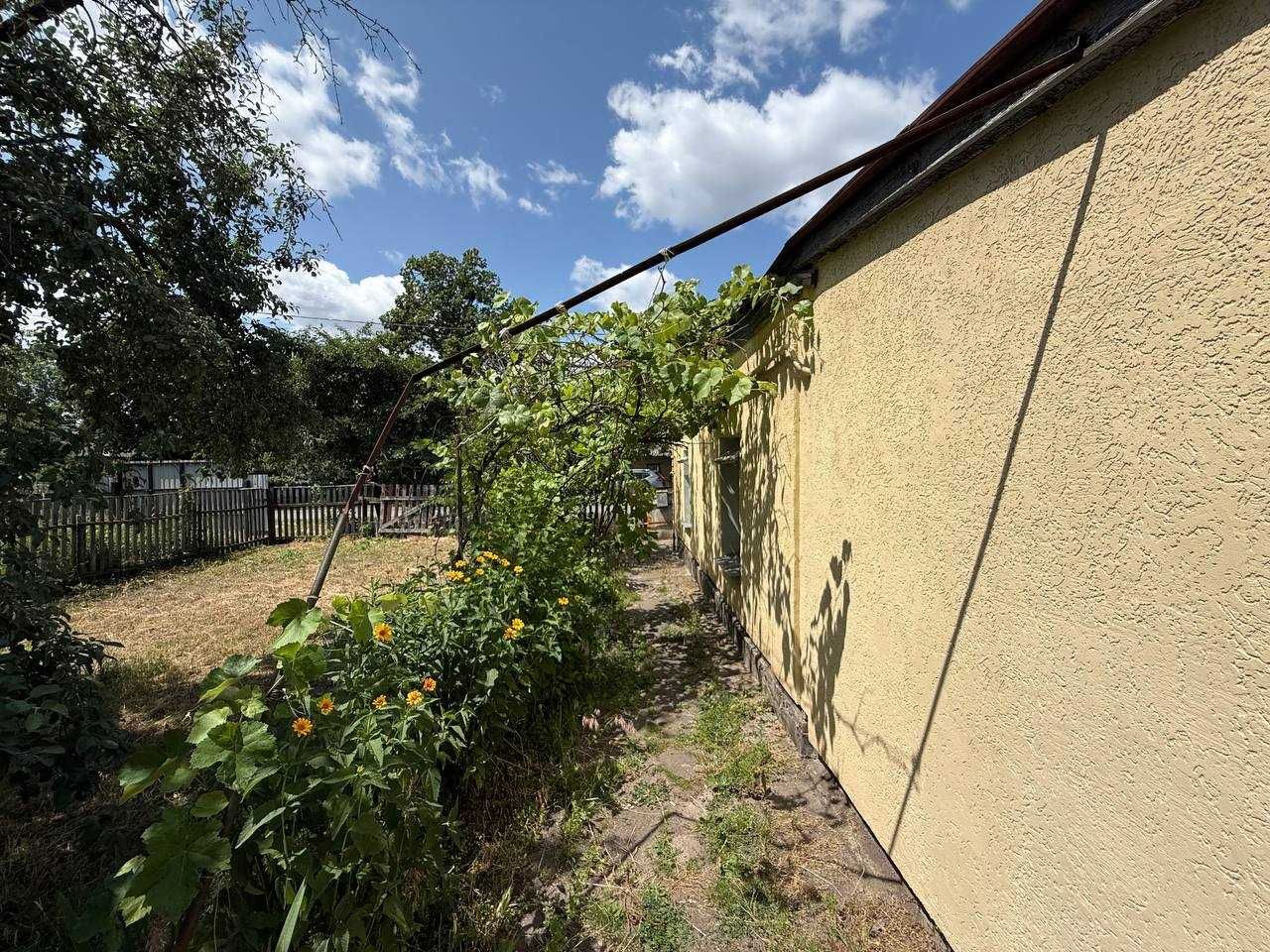 Продаж! Будинок в Подільському районі. 10 хв до центру міста.