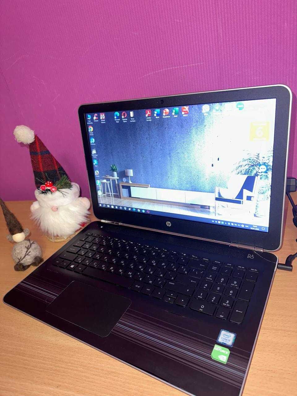 HP Pavilion 15 Silver i3-7100U/RAM 8 ГБ/HDD 1 ТБ/Intel і GeForce 940MX