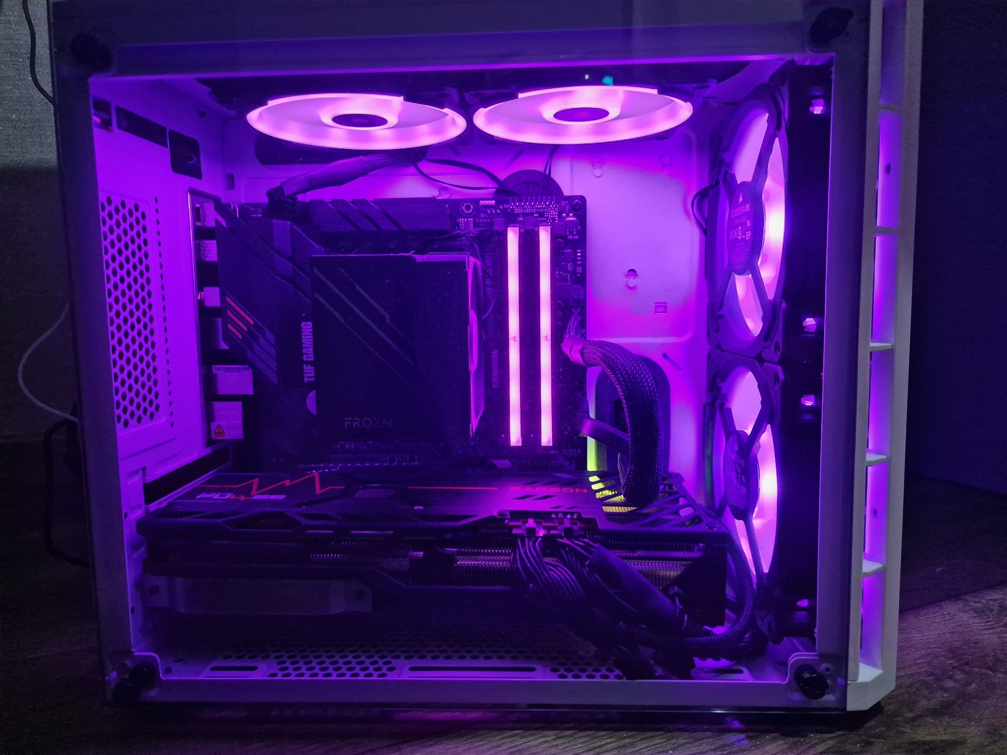 Ryzen 7 5700x/corsair 16gb/750gb/rx6800 16gb