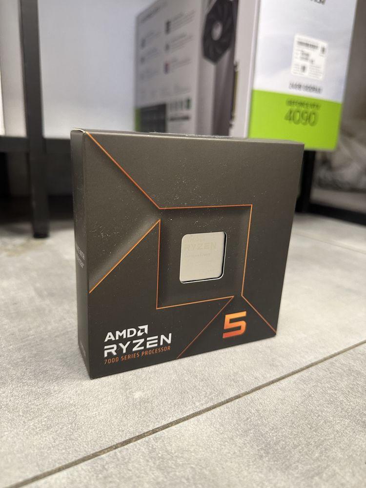 Процесор Ryzen 5 7600X