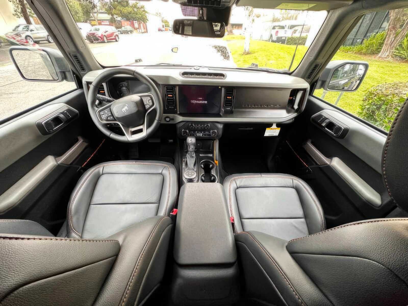 2023 Ford Bronco Badlands 2.7