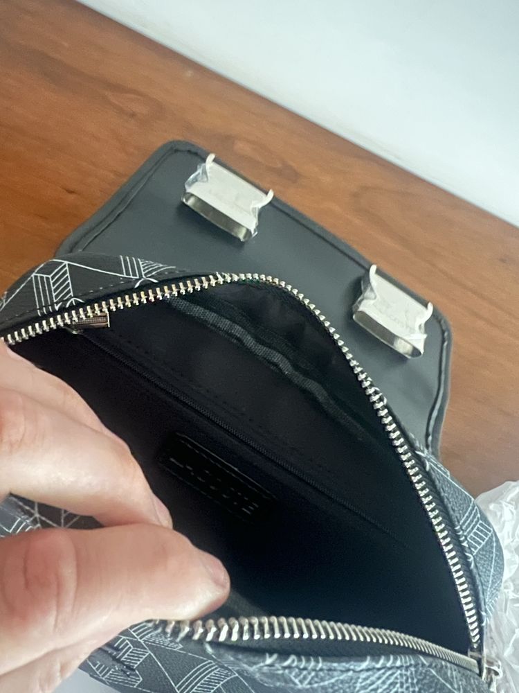 Bolsa lacoste para venda