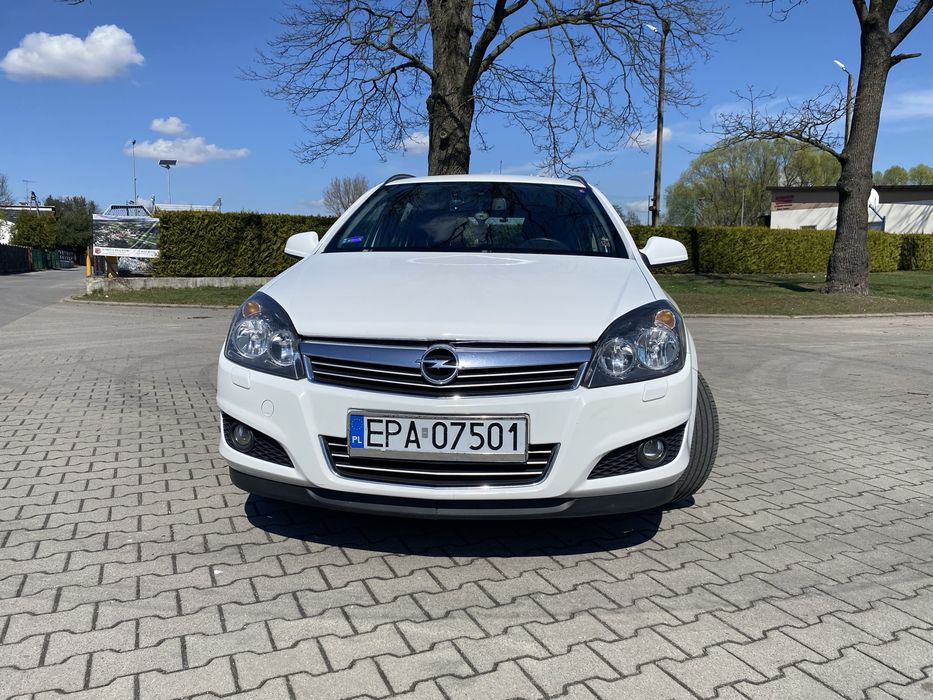 Opel Astra H 1.6 benzyna+gaz 2012r 115km stan bdb (147 000 km)kombi